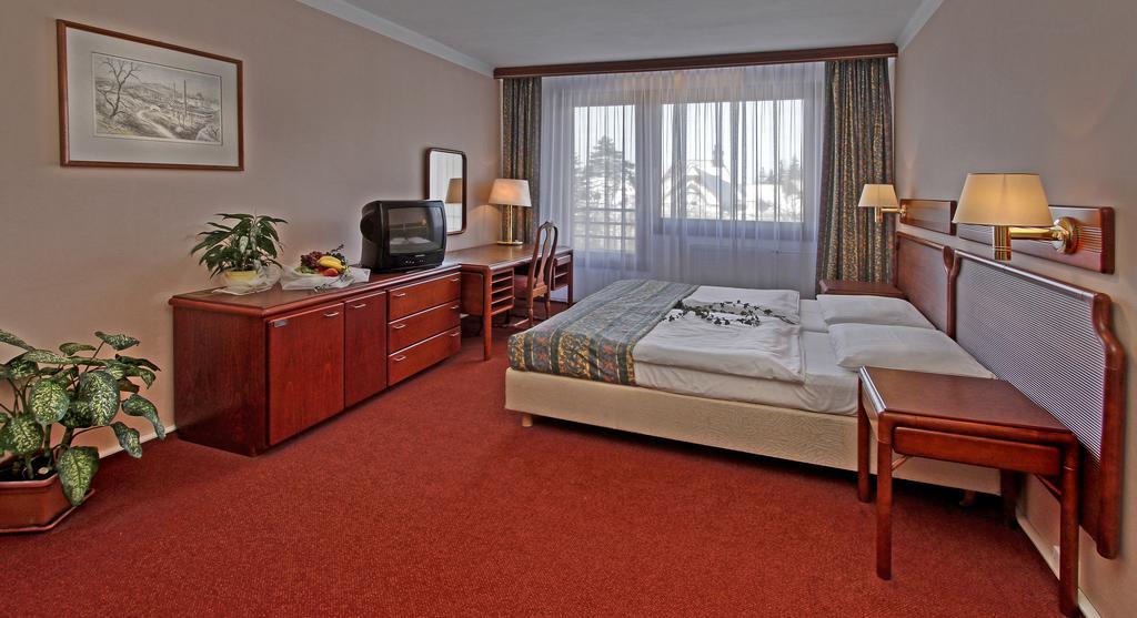 Hotel Krakonos Mariánské Lázně Cameră foto